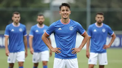 Annecy a dominé Pau FC mais s'est incliné 1-0 en Ligue 2