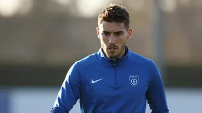 Le FC Annecy aborde le derby des Alpes à Grenoble avec des questions sur son recrutement et le départ de jeunes joueurs...