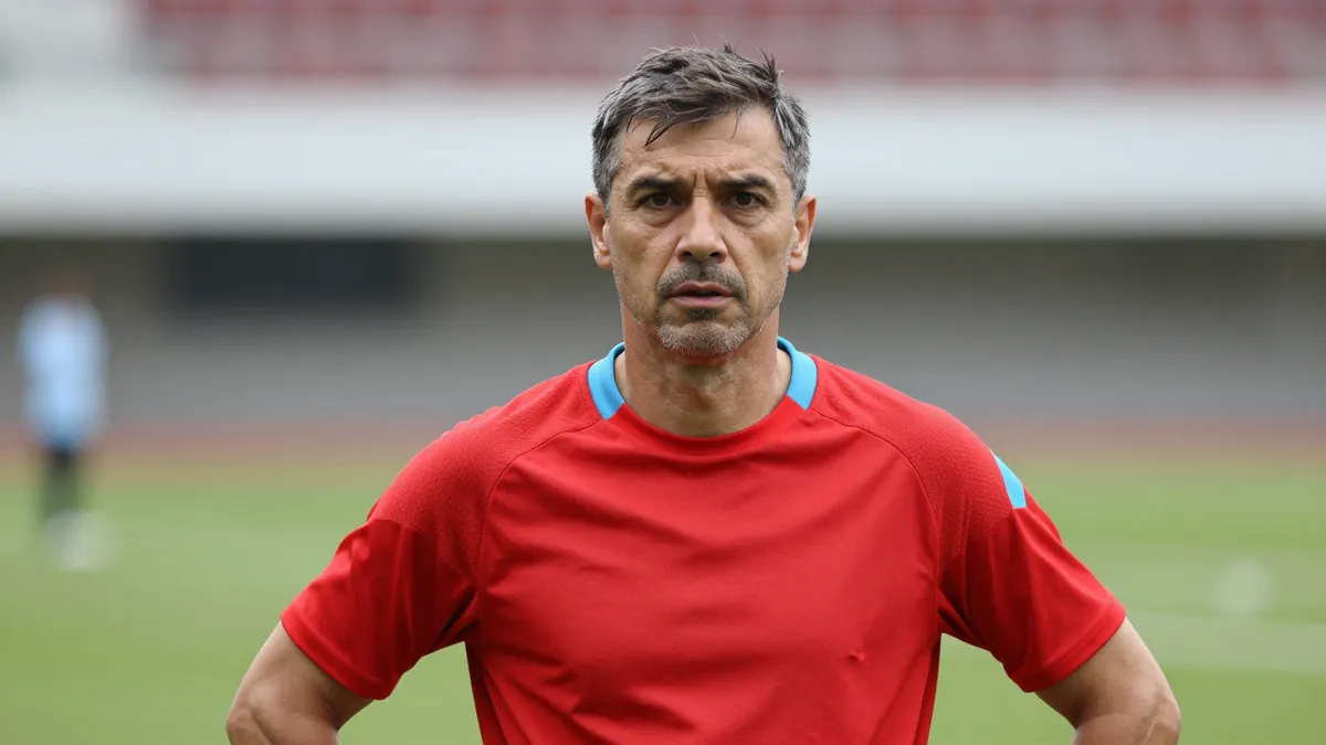 Le FC Annecy débute sa saison en Ligue 2 avec un déplacement à Pau, Laurent Guyot préfère la prudence avant de viser les...